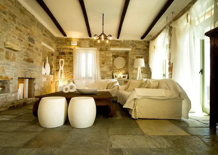 Lithos Private Estate Villa *