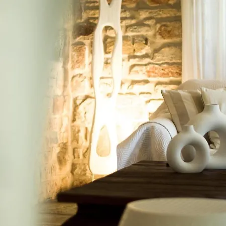 Lithos Private Estate